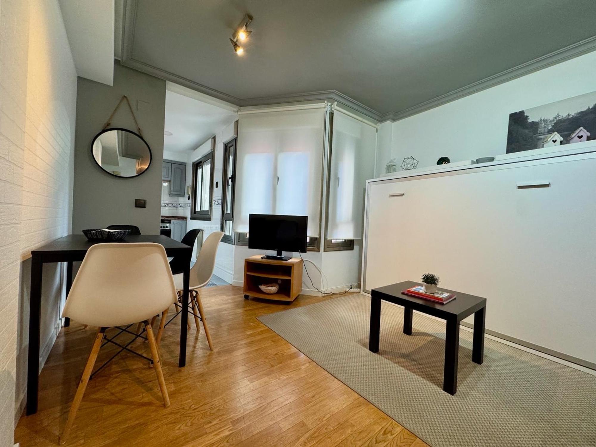 Apartment Jardin De San Feliz / Fontan Oviedo